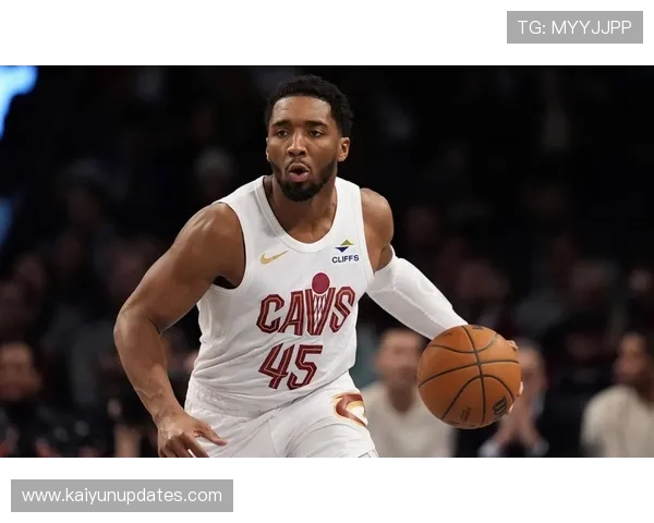 老鹰队最新战绩分析及核心球员表现引发球迷热议