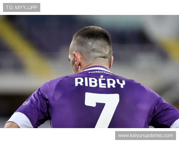 萨勒尼塔纳俱乐部最新动态分析球员表现与赛季前景展望