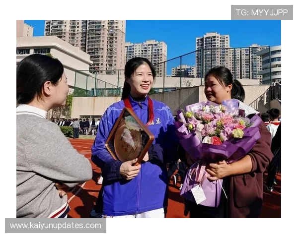 运动员讲述训练与比赛背后的坚持与成长故事 运动员讲述训练与比赛背后的坚持与成长故事